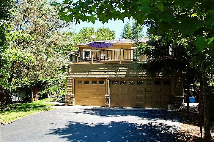 1st image of 24512 Camelia Way