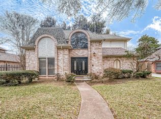 1015 Sugar Lakes Dr, Sugar Land, TX 77478