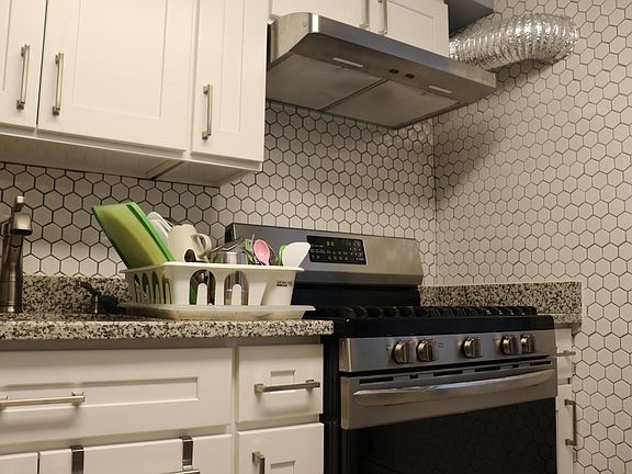 3rd image of 2199B Center Ave #199B