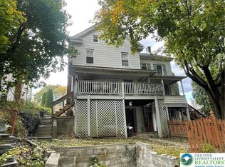 108 Railroad St, Slatington, PA 18080