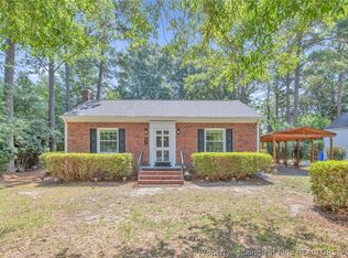 411 Vista Dr, Fayetteville, NC 28305