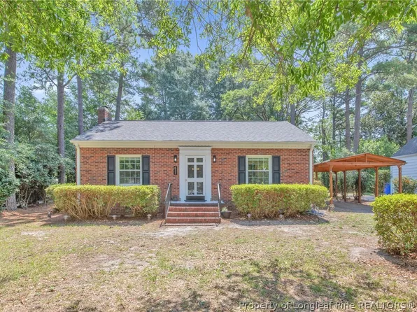 411 Vista Dr, Fayetteville, NC 28305