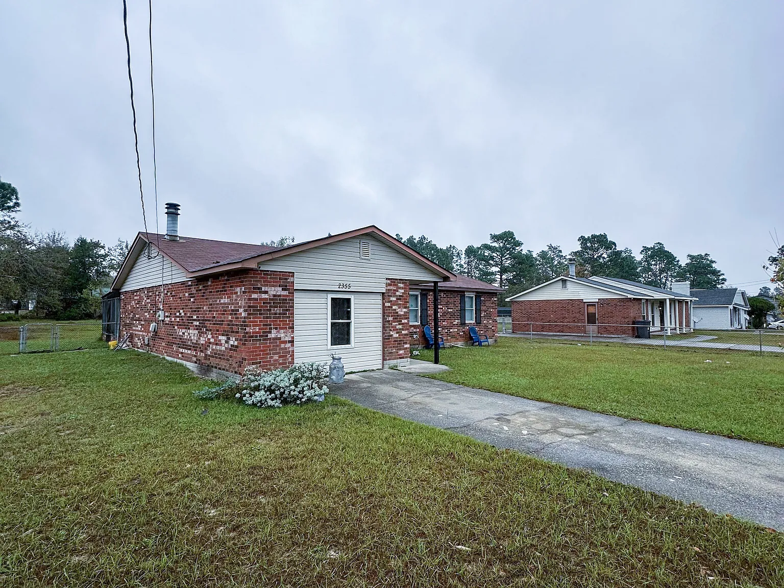 4 bed, 2.0 bath, 1696 sqft, $797 — Photo 3