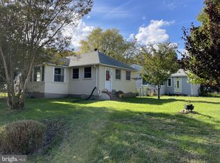 201 Maryland Ave, Edgewater, MD 21037