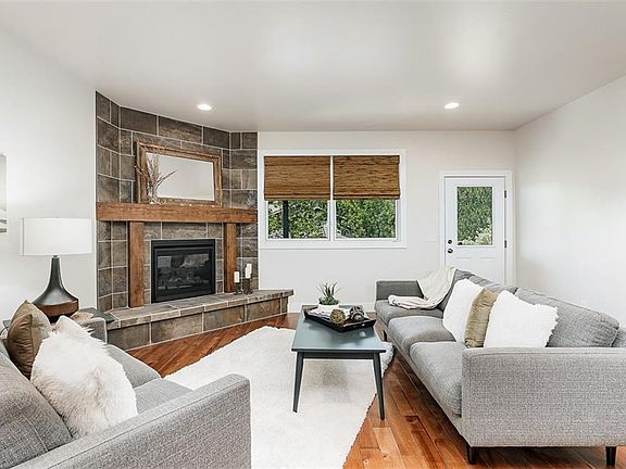 3rd image of 4228 Palisades Park Dr