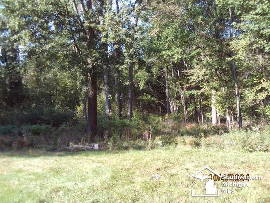 4110 W Temperance Rd, Ottawa Lake, MI 49267