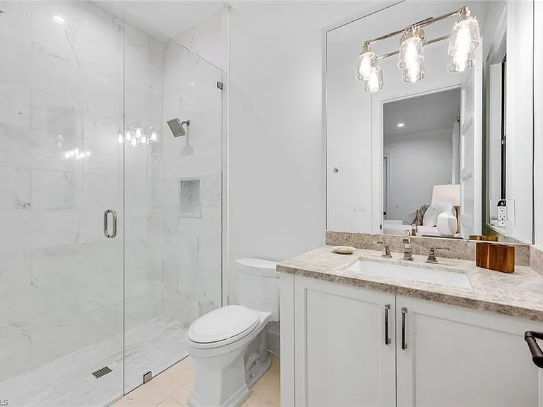 3200 Crayton Rd — Photo 18
