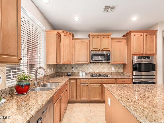 5th image of 5606 W CAVEDALE Drive