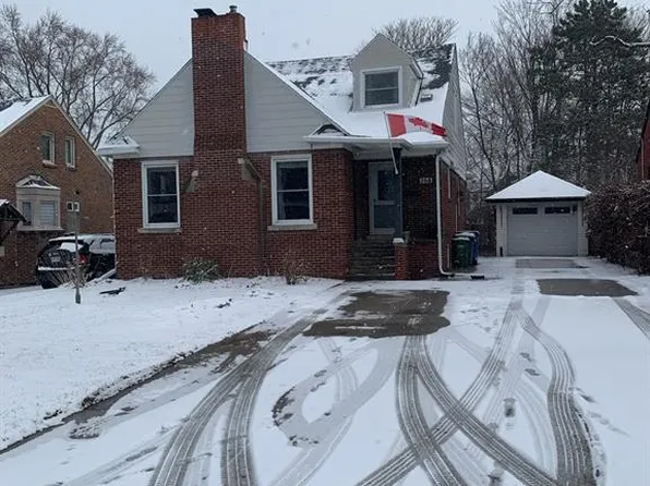 266 Saint Louis Ave, Windsor, ON N8S 2K3