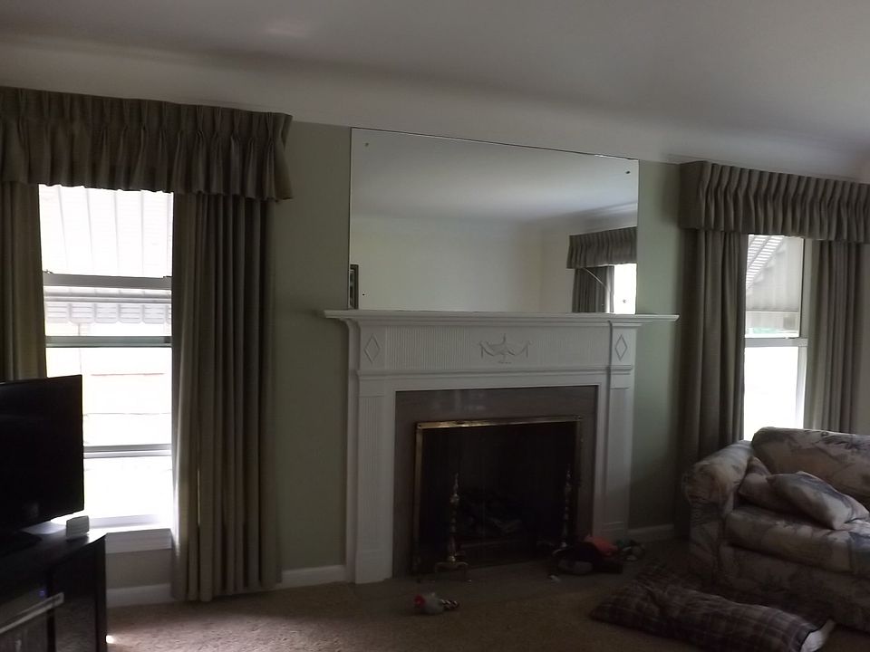2nd image of 222 Boltwood Dr NE