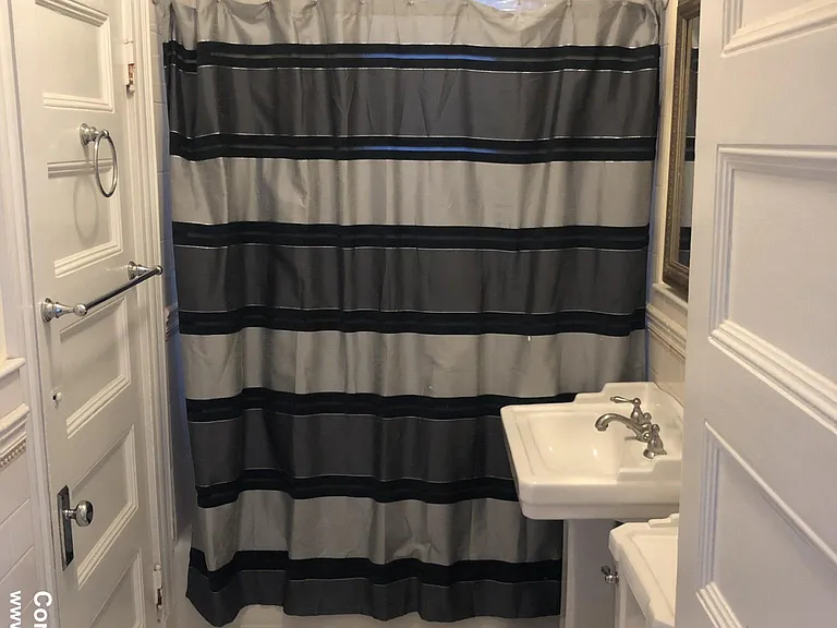 591 Beacon St #5 — Photo 5