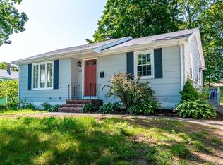 66 Barnum St, Taunton, MA 02780