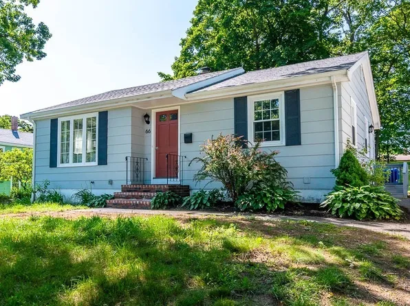 66 Barnum St, Taunton, MA 02780