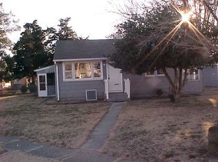 900 Holmes Ave, Cape May, NJ 08204