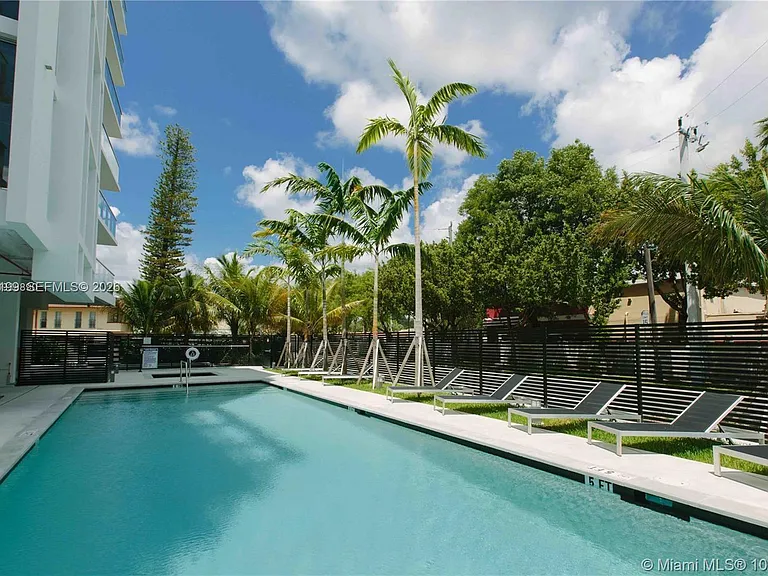 13800 Highland Dr #209 — Photo 3
