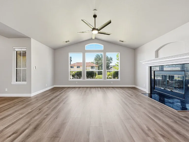 6245 Gold Hills Ct — Photo 15