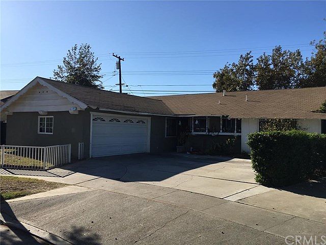 1st image of 402 S Arapaho Dr