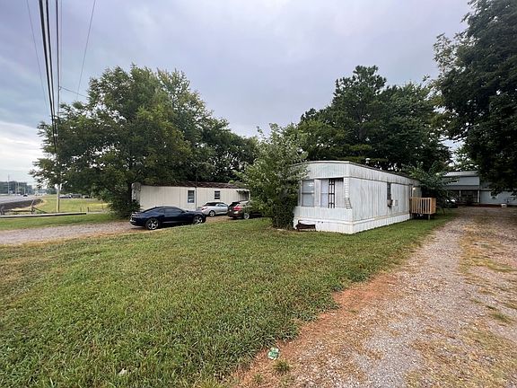 2nd image of 276 W Thompson Ln #274