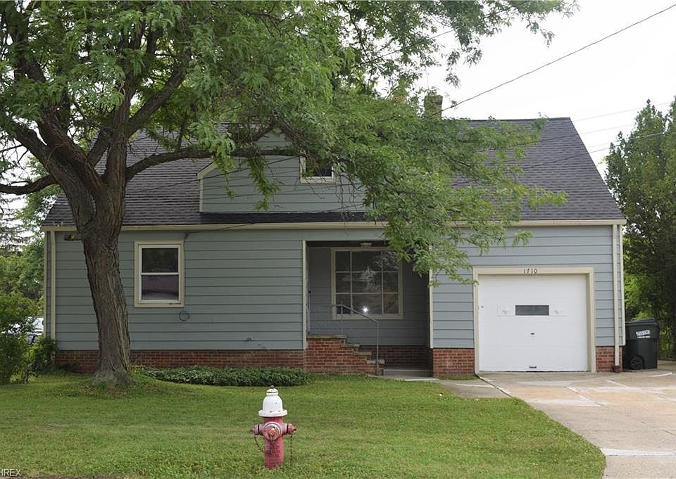 1st image of 1710 Sherwood Blvd