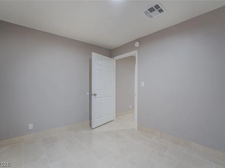 5279 Vicksburg Ave — Photo 31