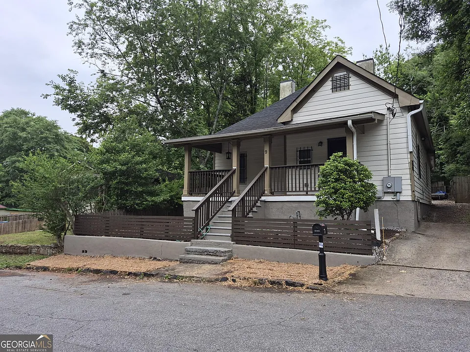 9 Gould St SE