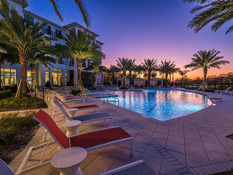 Altis Grand Suncoast Apartments — Photo 57