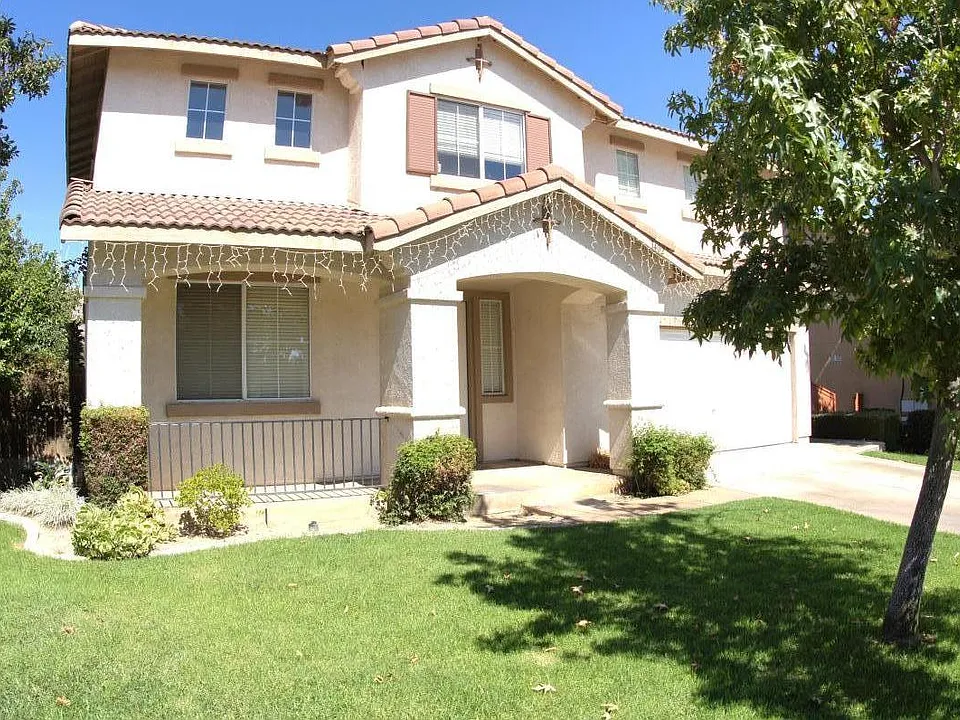 1402 Abernathy Dr