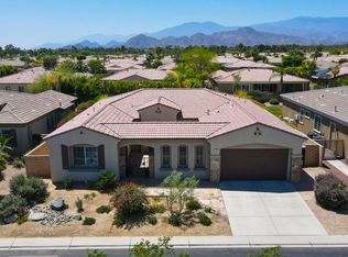 117 Brisa Dr, Palm Desert, CA 92211