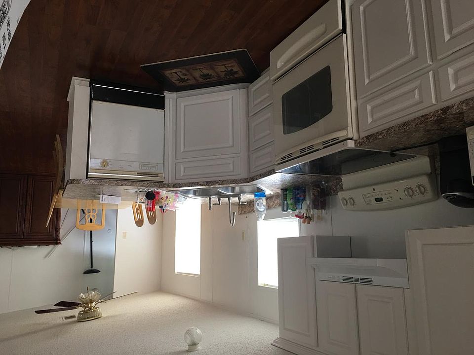 1st image of 11619 Cowpoke Ln