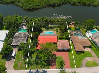 6622 Paul Mar Dr, Lake Worth, FL 33462