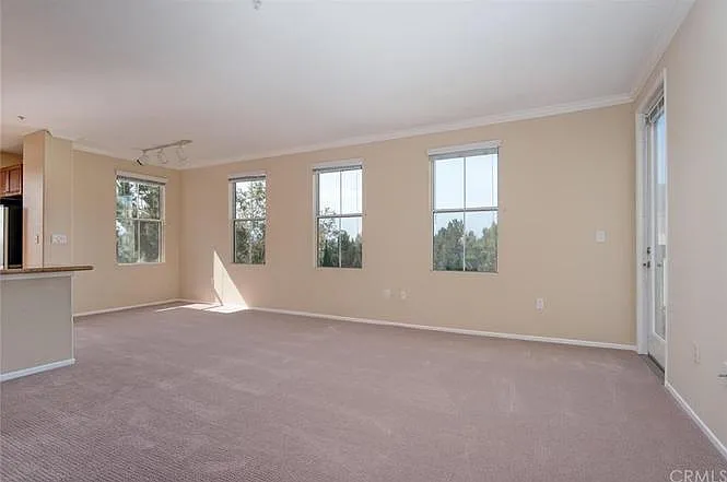 3460 Watermarke Pl — Photo 2