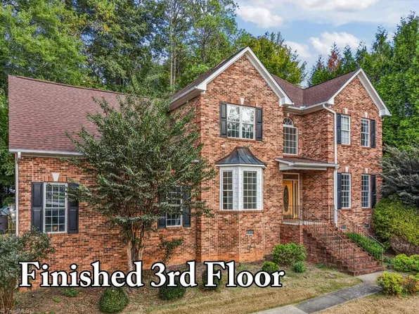 3212 Morris Farm Dr, Jamestown, NC 27282