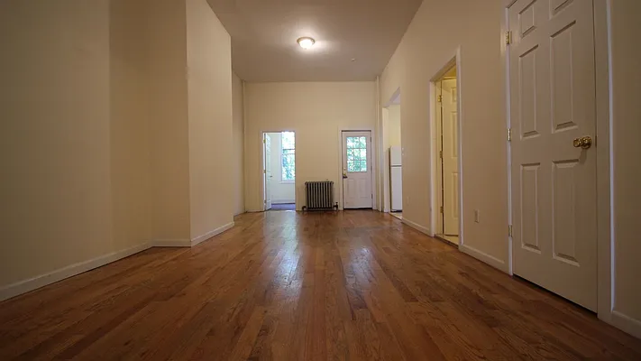 Rented by Nooklyn NYC LLC | media 26