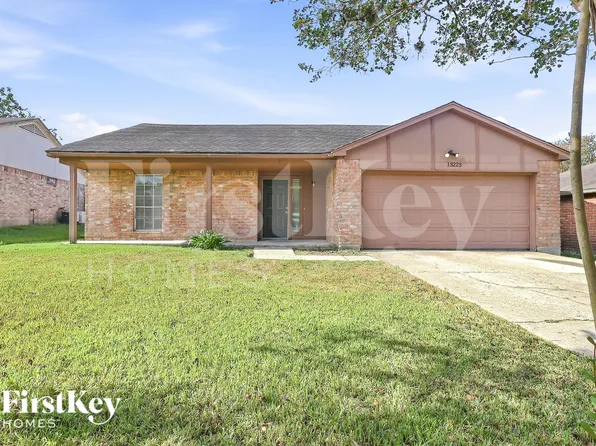 13223 Lake Breeze Ln, Willis, TX 77318