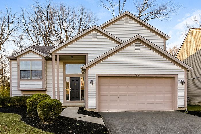 1st image of 3839 Highland Bluff Dr