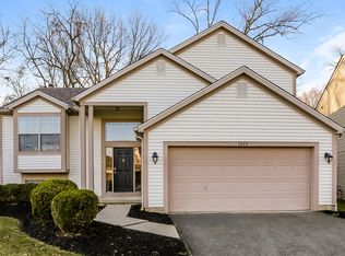 3839 Highland Bluff Dr, Groveport, OH 43125