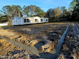 109 Mockingbird Lane, Holly Ridge, NC 28445