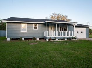 1821 Eagle Ferry Rd, Anahuac, TX 77514