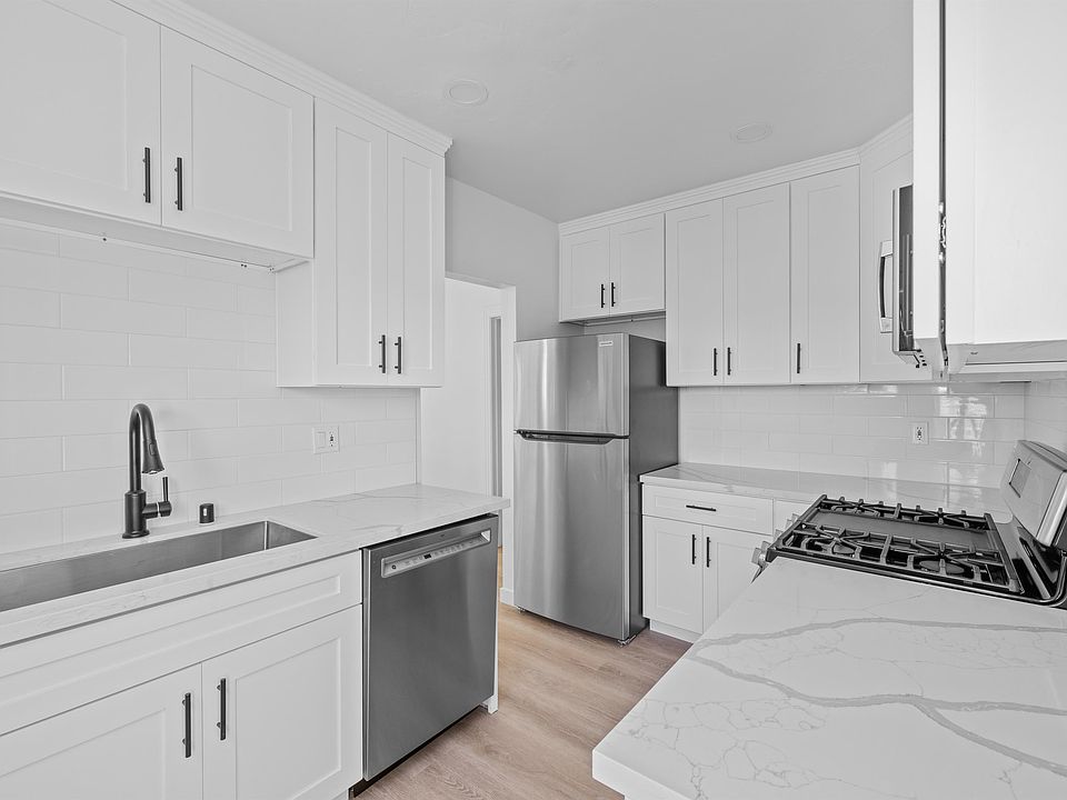 1st image of 3971 Georgia St