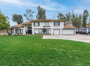 17260 Armintrout Dr, Riverside, CA 92504
