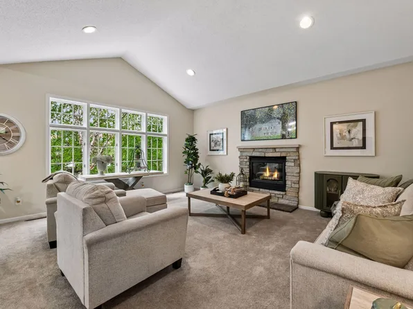 4908 Malibu Dr, Edina, MN 55436