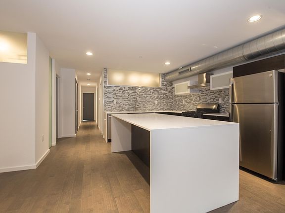 2nd image of 1211 N 5th St #400