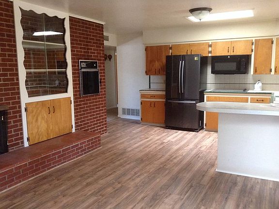 5th image of 606 La Fonda Dr