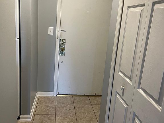 5th image of 1925 Tall Oaks Dr Unit 3706