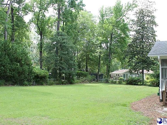 3rd image of 1160 Sherwood Dr