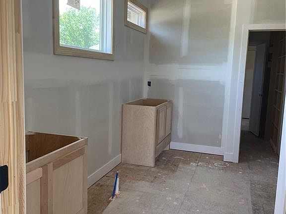 5th image of 1831 Red Orchard Dr