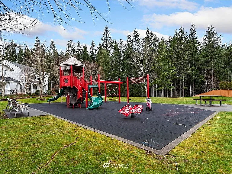 7118 Autumn Ave SE — Photo 33