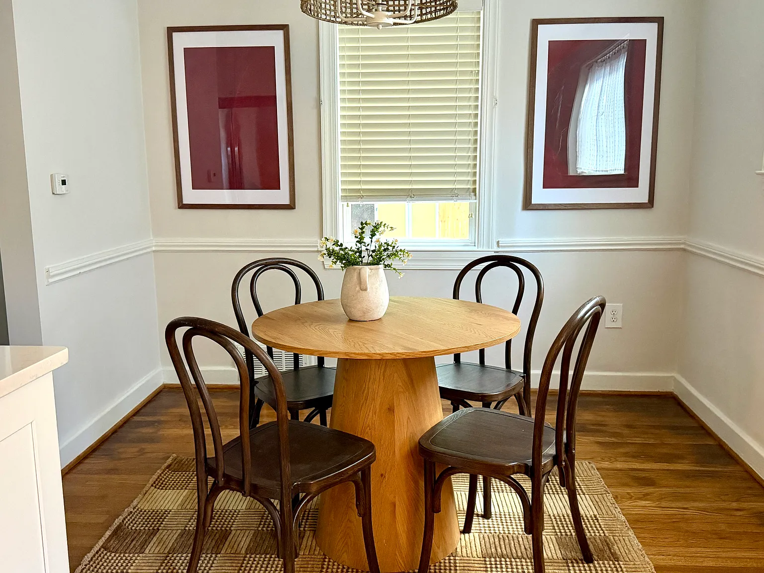 2 bed, 900 sqft, $4,900 — Photo 4