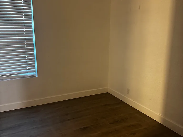 1638 W Woodlawn Ave #5 — Photo 5