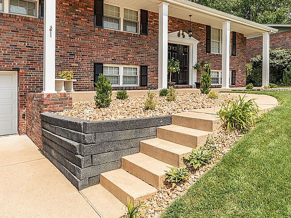 5th image of 4735 Hedgemont Dr